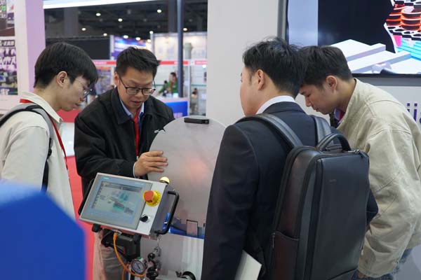 chjt-at-the-forefront-of-industry-innovation-exhibition-highlights-06.jpg