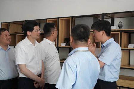 district leaders visit 5